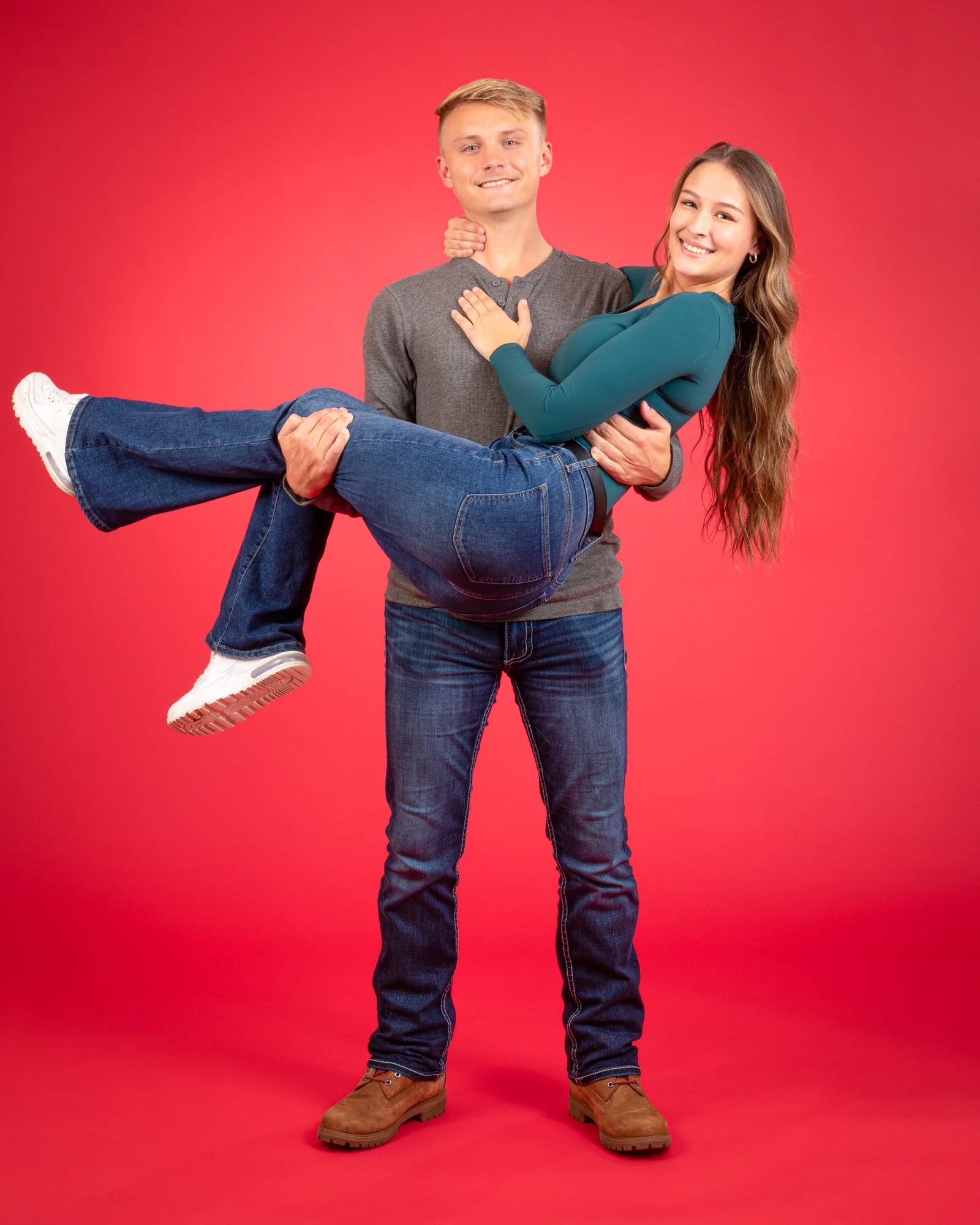 Dylan & Heather photography by Jeff M. Burt