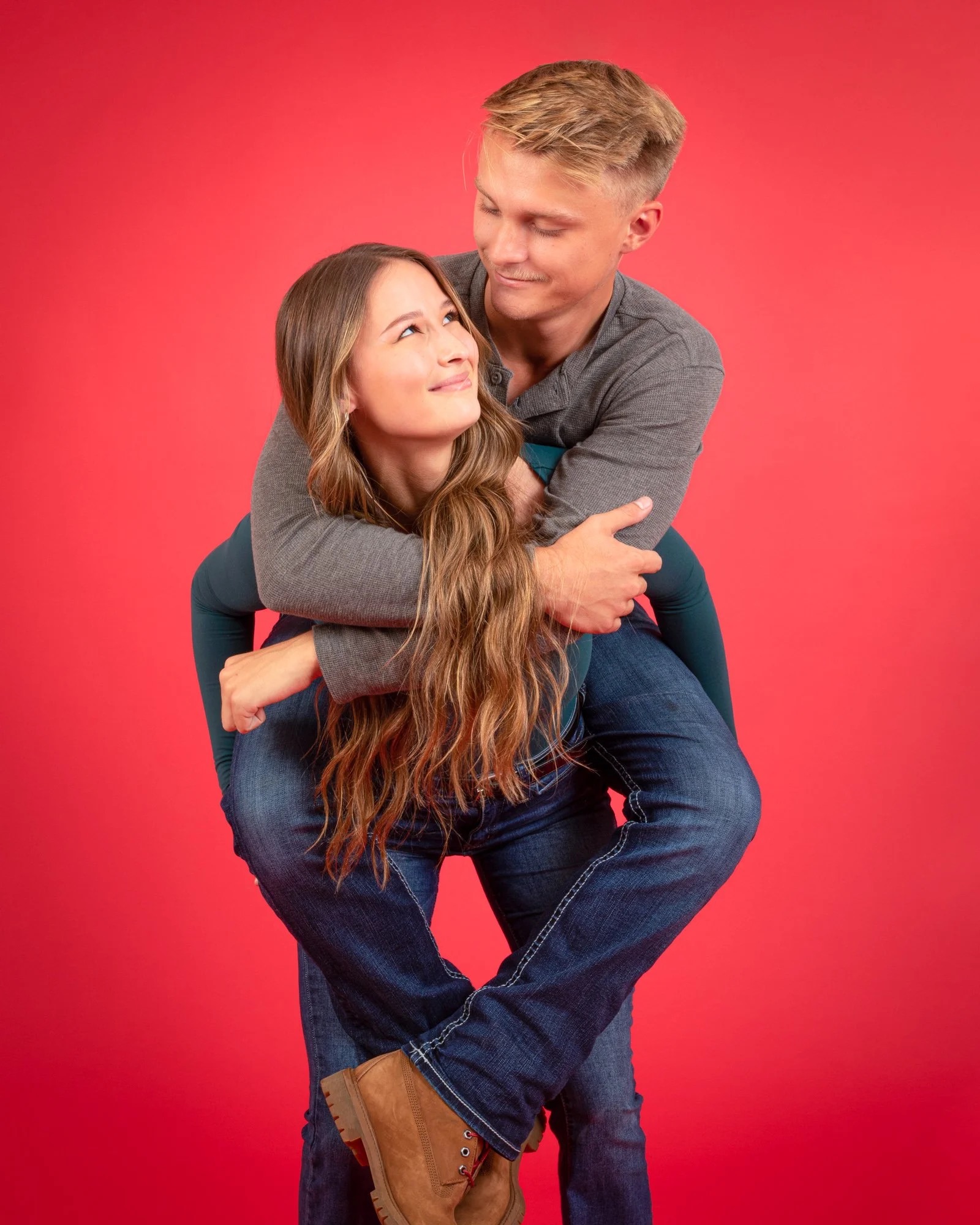 Dylan & Heather photography by Jeff M. Burt