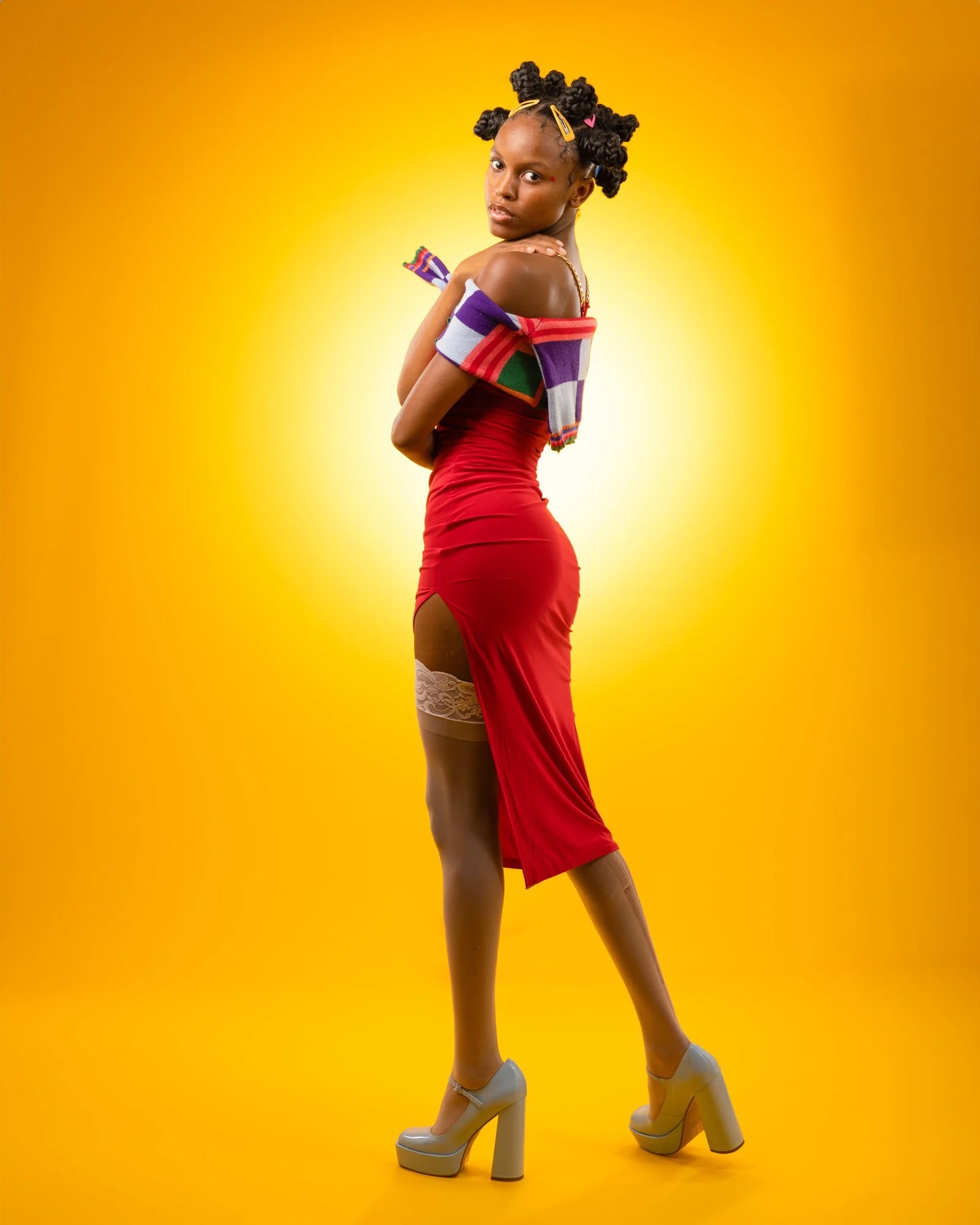 Lukendra Starlena Yellow photography by Jeff M. Burt